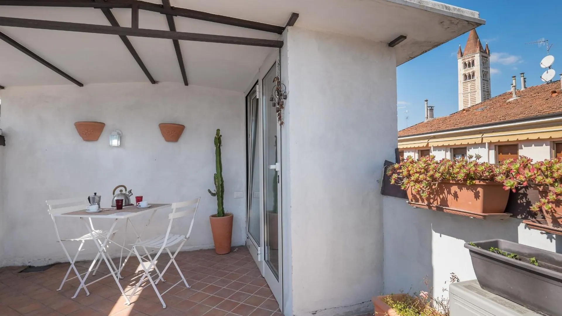 Flats4Rent Barbarani Apartment Verona